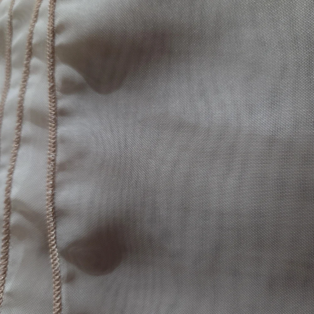 Window Scarf - Picture 3 of 3